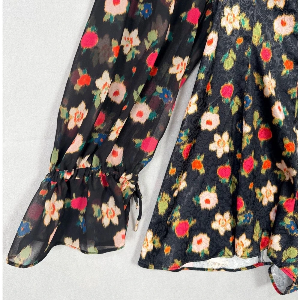Urban Outfitters Romper Shorts Medium‎ Black Floral NWOT Satin Chiffon Sleeve